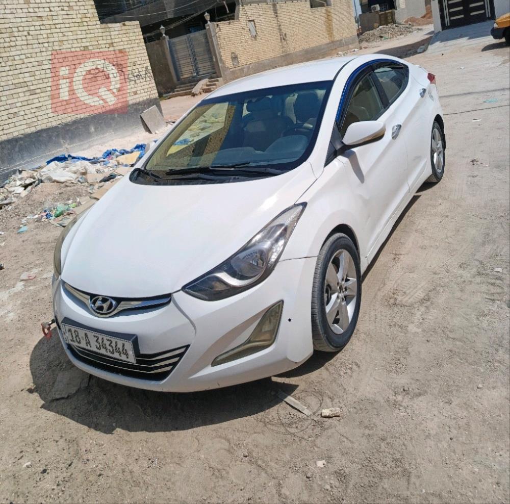 هیوندای ئەلەنترا